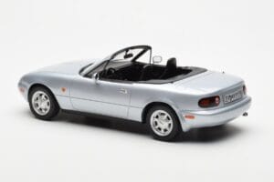 Mazda MX-5 NA Hõbedane Norev 1:18 188023 Metall - pilt 6/7