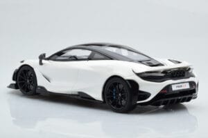 McLaren 765LT Valge GT Spirit 1:18 GT861 Vaik - pilt 5/6