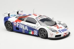 McLaren F1 GTR #38 M. Duez / M. Soper / E. Lafitte Team Bigazzi 24 Hours of Le Mans 1996 UT Models 1:18 80439421484 Metall - pilt 4/6