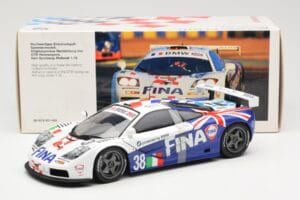 McLaren F1 GTR #38 M. Duez / M. Soper / E. Lafitte Team Bigazzi 24 Hours of Le Mans 1996 UT Models 1:18 80439421484 Metall - pilt 6/6