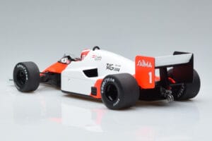 McLaren MP4/2B Marlboro #1 N. Lauda Winner Dutch Grand Prix 1985 MCG 1:18 MCG18607F Metall - pilt 5/6