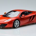 McLaren MP4-12C Stig Top Gear Figuuriga Minichamps 1:18 519101330 Metall