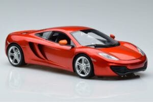 McLaren MP4-12C Stig Top Gear Figuuriga Minichamps 1:18 519101330 Metall - pilt 5/7