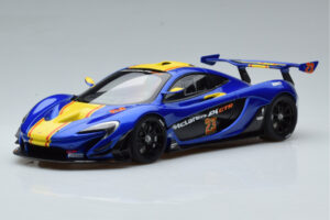 McLaren P1 GTR Sinine Kollaste Triipudega AUTOart 1:18