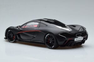 McLaren P1 Matt Must AUTOart 1:18 76027 Metall - pilt 6/9