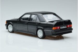 Mercedes 190 E 2.3-16 Cosworth W201 Norev 1:18 183830 Metall - pilt 6/7