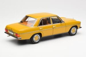 Mercedes 200/8 W115 Sahara Kollane Norev 1:18 183771 Metall - pilt 3/8
