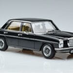 Mercedes 200 W115 Piiratud Väljaanne Norev 1:18 183775 Metall - image 6 of 8