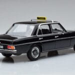 Mercedes 200 W115 Takso Norev 1:18 183776 Metall - image 3 of 7