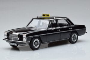 Mercedes 200 W115 Takso Norev 1:18 183776 Metall