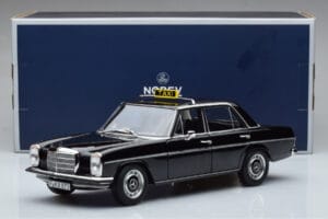 Mercedes 200 W115 Takso Norev 1:18 183776 Metall - pilt 7/7