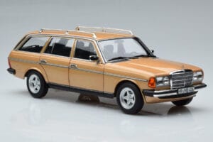 Mercedes 200T S123 AMG Package Beež Norev 1:18 183739 Metall - pilt 6/9