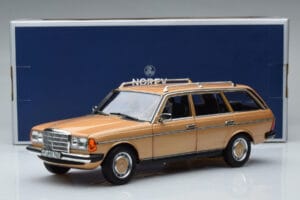 Mercedes 200T S123 Beež Norev 1:18 183738 Metall - pilt 9/9