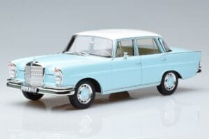 Mercedes 220 S W111 Sinine Norev 1:18 183920 Metall