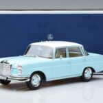 Mercedes 220 S W111 Sinine Norev 1:18 183920 Metall - image 7 of 7