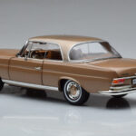 Mercedes 250 SE Coupe W111 Kuldne Metallik Norev 1:18 - image 6 of 7