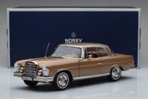 Mercedes 250 SE Coupe W111 Kuldne Metallik Norev 1:18 183759 Metall - pilt 7/7