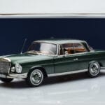 Mercedes 250 SE Coupe W111 Roheline Metallik Piiratud Väljaanne Norev 1:18 183764 Metall - image 7 of 7