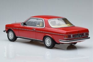 Mercedes 280 CE C123 Punane Otto 1:18 OT145 Vaik - pilt 5/6