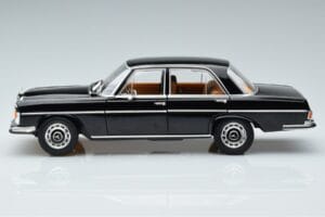 Mercedes 280 SE W108 Must Norev 1:18 183762 Metall - pilt 4/7