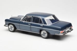 Mercedes 280 SE W108 Tumesinine Metallik Norev 1:18 183534 Metall - pilt 7/8