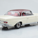 Mercedes 280 SE W108 Valge AUTOart 1:18 - image 4 of 8