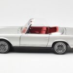 Mercedes 280 SL W113 Pagoda Hõbedane Schuco 1:18 - image 4 of 8