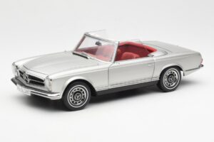 Mercedes 280 SL W113 Pagoda Hõbedane Schuco 1:18
