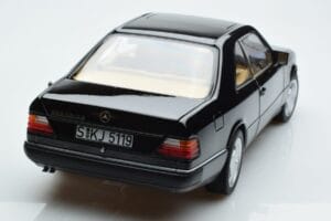 Mercedes 300 CE-24 C124 Coupe AMG Wheels Piiratud Väljaanne Norev 1:18 183881 Metall - pilt 10/11