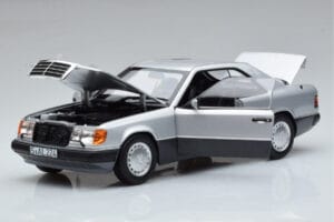 Mercedes 300 CE-24 C124 Coupe Hõbedane Norev 1:18 183880 Metall - pilt 2/7