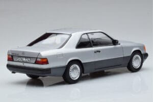 Mercedes 300 CE-24 C124 Coupe Hõbedane Norev 1:18 183880 Metall - pilt 3/7