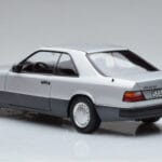 Mercedes 300 CE-24 C124 Coupe Hõbedane Norev 1:18 183880 Metall - image 6 of 7