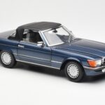 Mercedes 300 SL R107 Nautiline Sinine Norev 1:18 - image 6 of 8