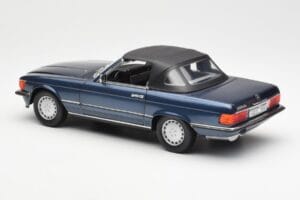 Mercedes 300 SL R107 Nautiline Sinine Norev 1:18 183466 Metall - pilt 7/8