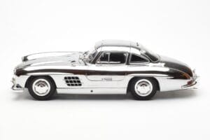 Mercedes 300 SL W198 Kroom Minichamps 1:18 B66040645 Metall - pilt 4/8