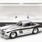 Mercedes 300 SL W198 Kroom Minichamps 1:18 - image 8 of 8