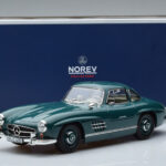 Mercedes 300 SL W198 Gullwing Roheline Norev 1:18 - image 7 of 7