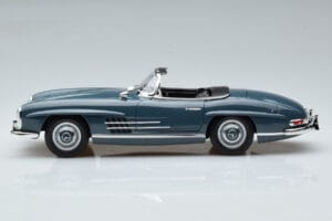 Mercedes 300 SL W198 Roadster Sinine Norev 1:18 B66040668 Metall - pilt 6/9