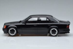 Mercedes 300E W124 5.6 AMG The Hammer Otto 1:18 OT638 Vaik - pilt 3/6