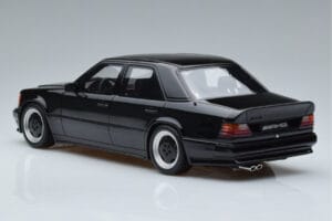 Mercedes 300E W124 5.6 AMG The Hammer Otto 1:18 OT638 Vaik - pilt 5/6