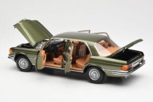 Mercedes 450SEL 6.9 W116 Roheline Metallik Norev 1:18 183455 Metall - pilt 5/8