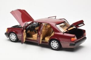 Mercedes 500E W124 Punane Metallic Edasimüüja Väljaanne Norev 1:18 B66040699 Metall - pilt 5/8