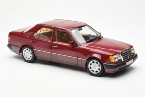 Mercedes 500E W124 Punane Metallic Edasimüüja Väljaanne Norev 1:18 B66040699 Metall - pilt 6/8