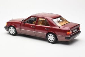 Mercedes 500E W124 Punane Metallic Edasimüüja Väljaanne Norev 1:18 B66040699 Metall - pilt 7/8