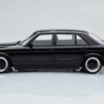 Mercedes 560 SEL AMG W126 Obsidian Must Otto 1:18 - image 3 of 6