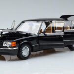 Mercedes 560 SEL W126 Must Norev 1:18 - image 2 of 7