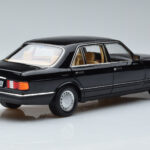 Mercedes 560 SEL W126 Must Norev 1:18 - image 3 of 7