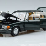Mercedes 560 SEL W126 Tumerohelne Metallik Norev 1:18 - image 2 of 7