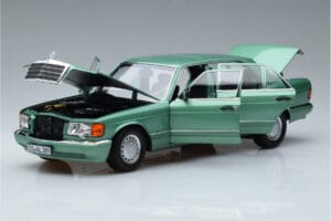Mercedes 560 SEL W126 Heleroheline Norev 1:18 183469 Metall - pilt 2/7