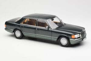Mercedes 560 SEL W126 Night Roheline Metallik Dealer Edition Norev 1:18 B66040626 Metall - pilt 6/8